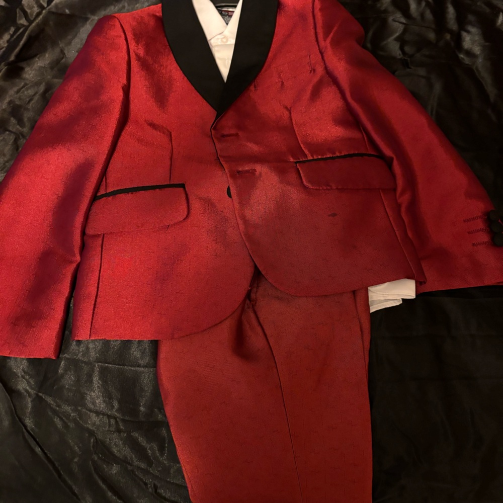 Red Phat Farm Holiday Slim Tailored Boy's Suit Sz 6